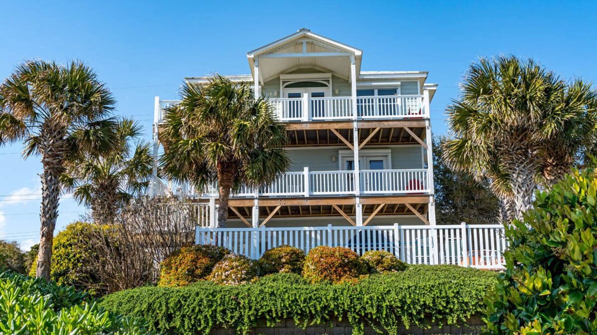 Emerald Isle House | Aye Candy, Almost Oceanfront House in Emerald Isle, NC!