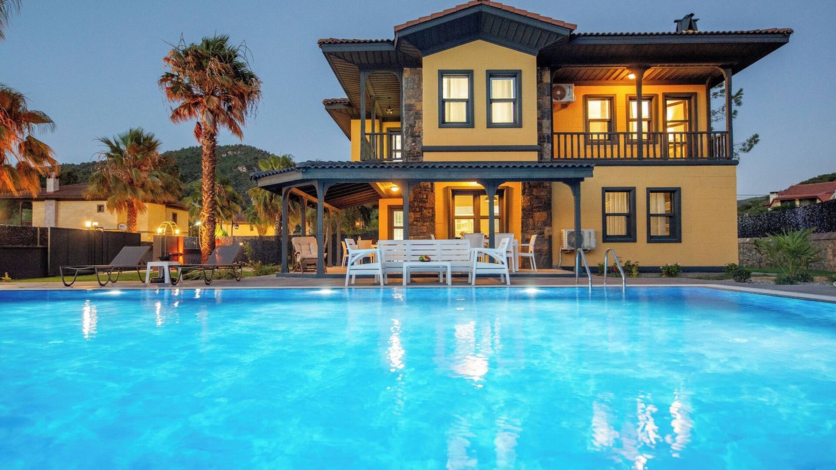 Camlikoy Villa | Ayse Villa Camli Daily Weekly Rentals