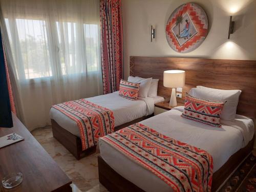 Abu Simbel Hotel | Azal Lagoons Resort Abu Simbel