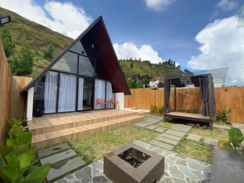 Ngamprah Cabin | Azalea 2 - Private Triangle