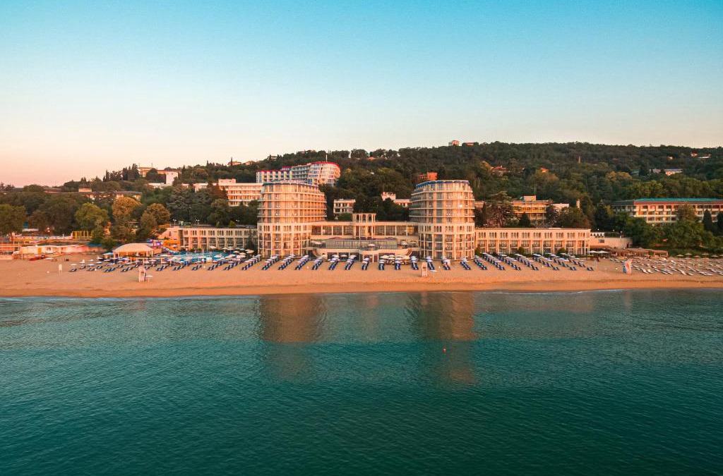 Saints Constantine and Helena Hotel | Azalia Beach Hotel Balneo & SPA