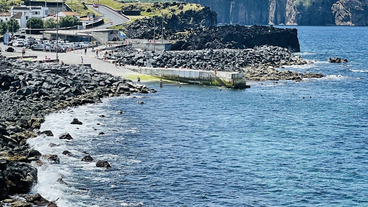 Ponta Delgada Cottage | Azores Casa Da Mata is located on the beautiful Island of São Miguel, Azores, Pt