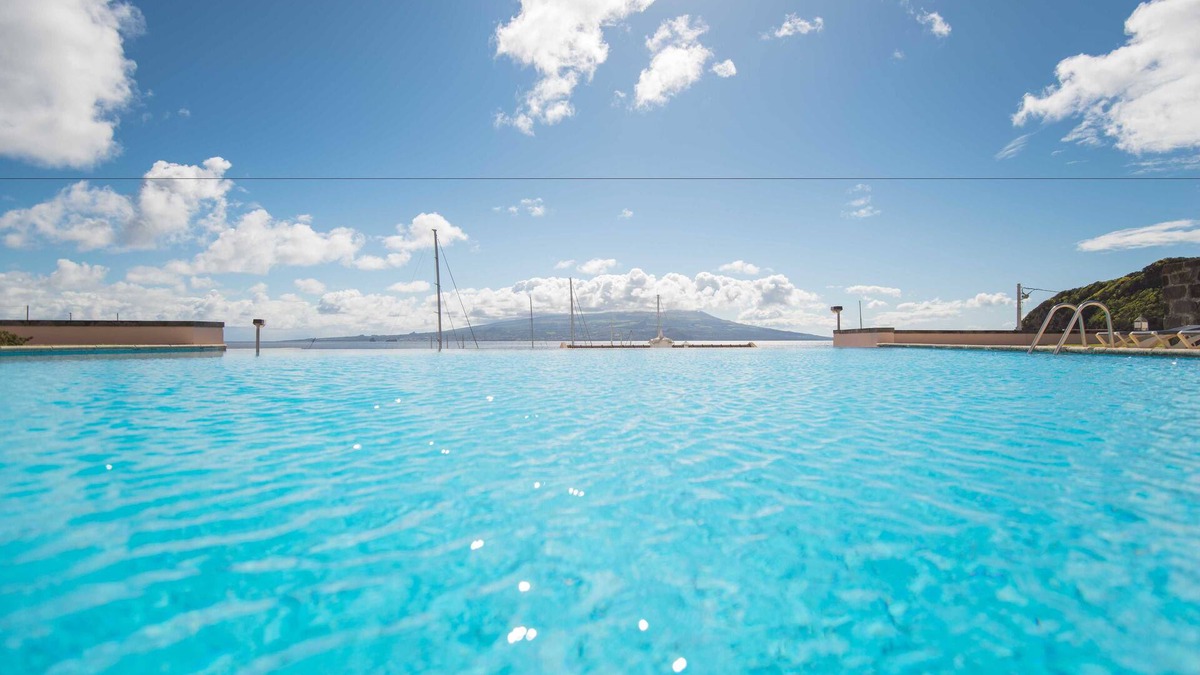 Horta Hotel | Azoris Faial Garden