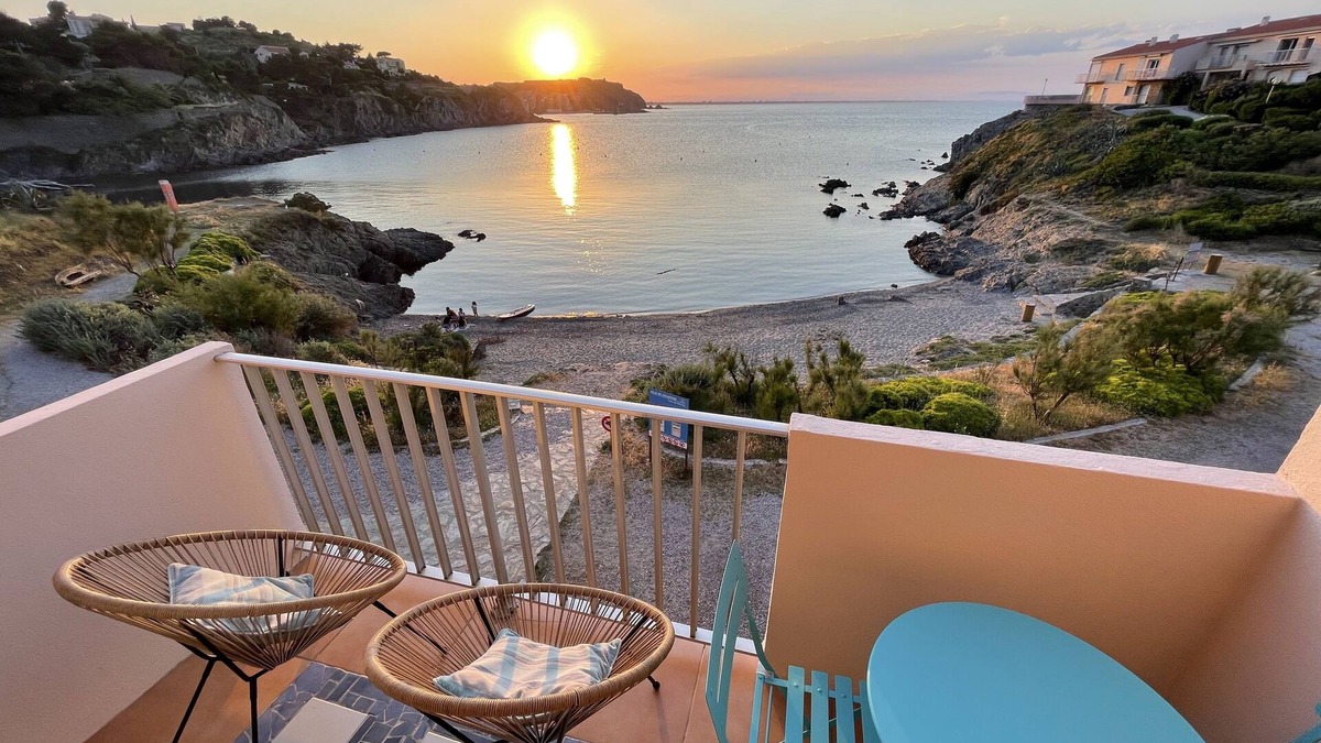 Collioure Apartment | AZUR Les pieds dans l'eau - WIFI FIBRE- Covered PARKING ☀️