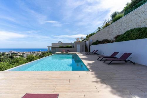 Saint-Laurent-du-Var Apartment | Azur Panoramique – Calme Vue Mer proche Nice