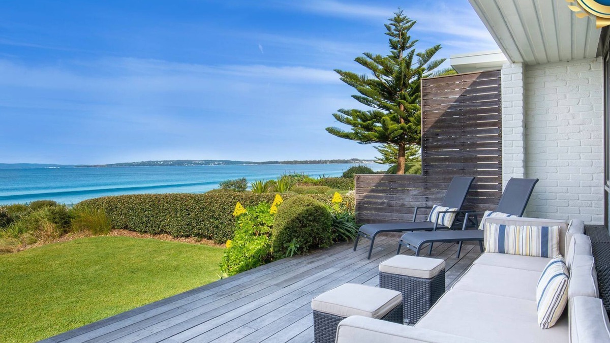 Callala Beach House | Azure Absolute Beachfront - Pet Friendly