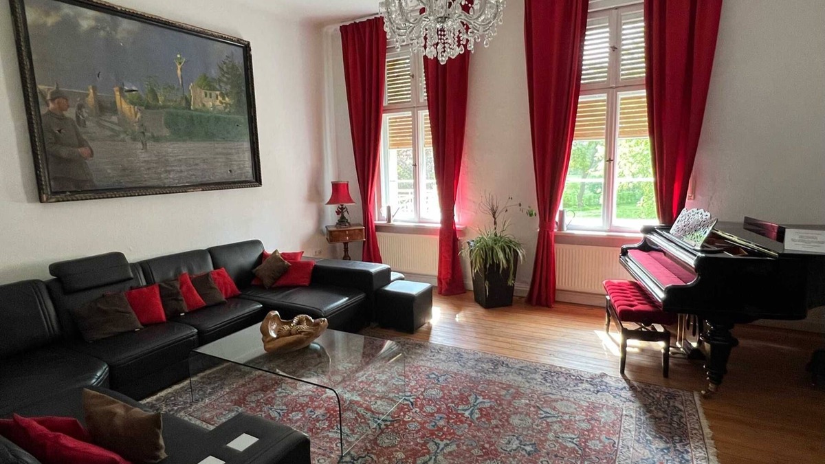 Heiligengrabe Apartment | Bösendorfer Apartment - Schloss Grabow, Resting Place & a Luxury Piano Collection Re