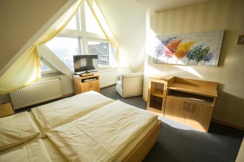 Stadtmitte/Neustadt Hotel | Bürgermeisterkapelle