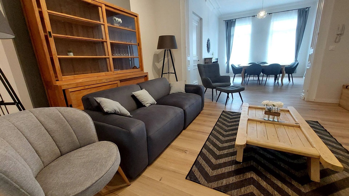 Saint-Amand-les-Eaux Apartment | B as in. Belle Epoque