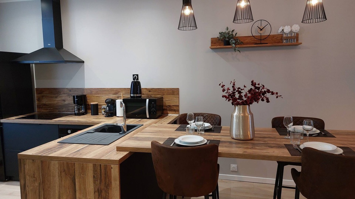 Saint-Amand-les-Eaux Apartment | B As in. Forest walk