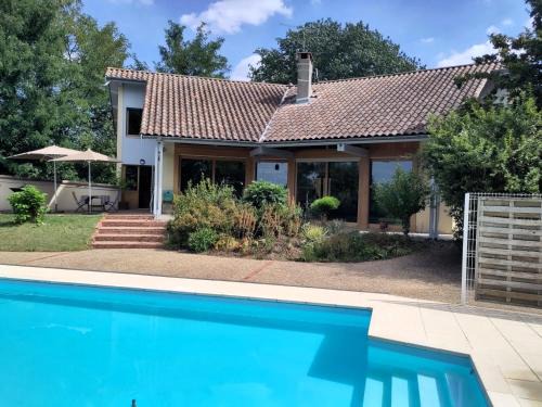 Mogneneins Bed & Breakfast | B&B chez Frédérique et Norbert