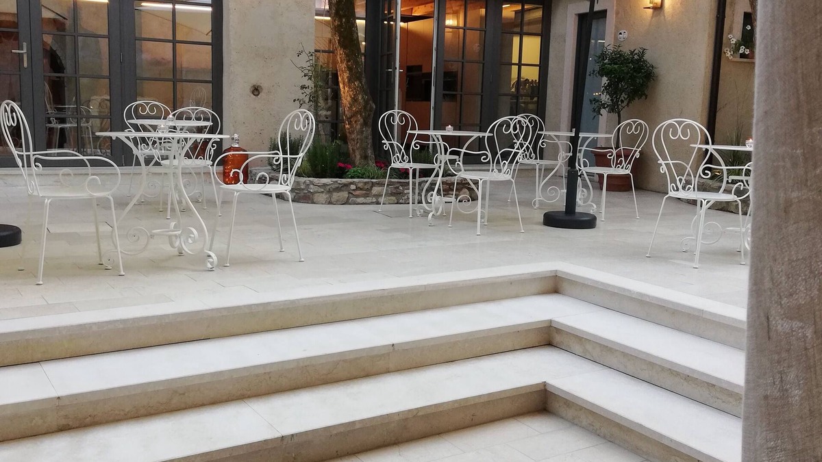 Villavetro Bed & Breakfast | B&B Corte Alma Spa and Luxury Home