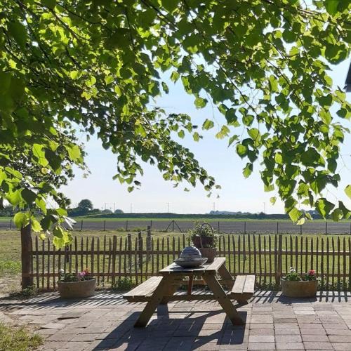 Arnemuiden Apartment | B&B droom in de polder -DE SALON- luxe appartement met prive-sauna
