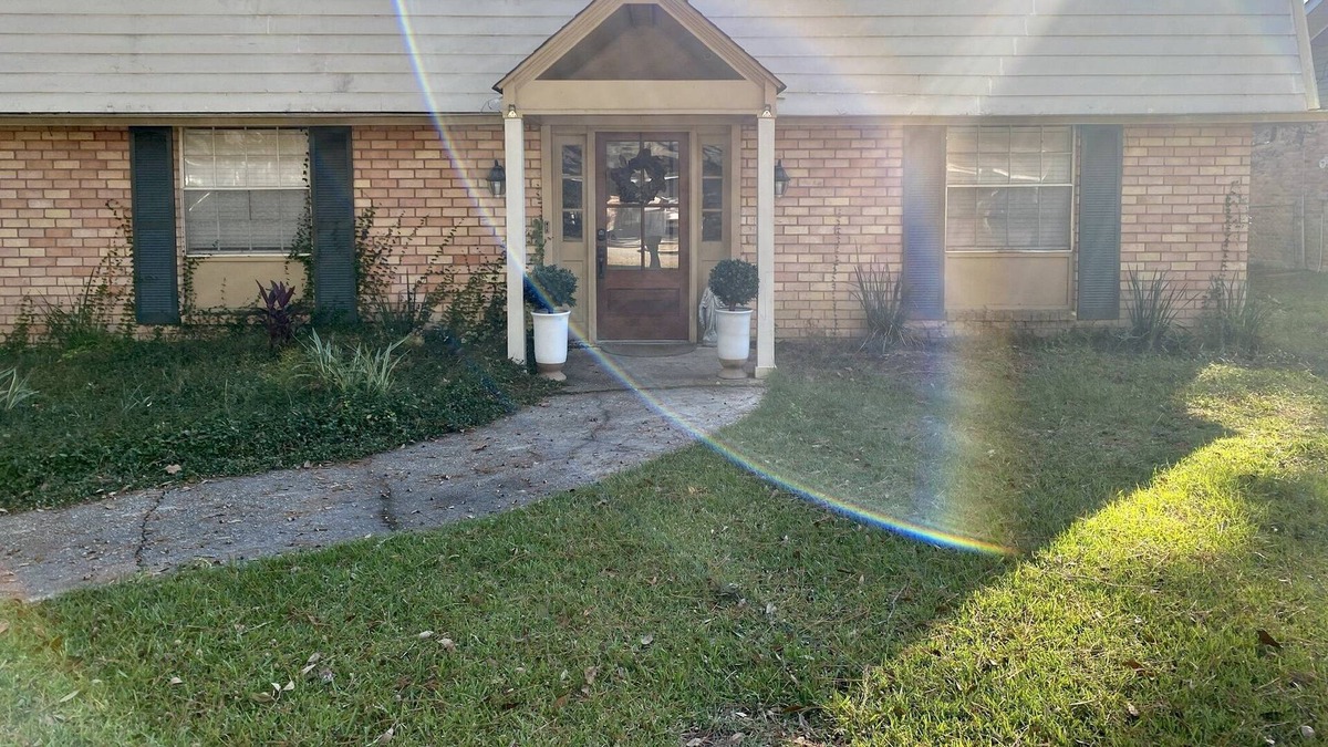 Slidell House | B&B Estates