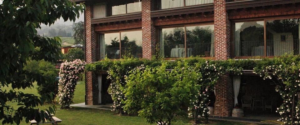 Almenno San Salvatore Bed & Breakfast | B&B Il Posto delle Rose