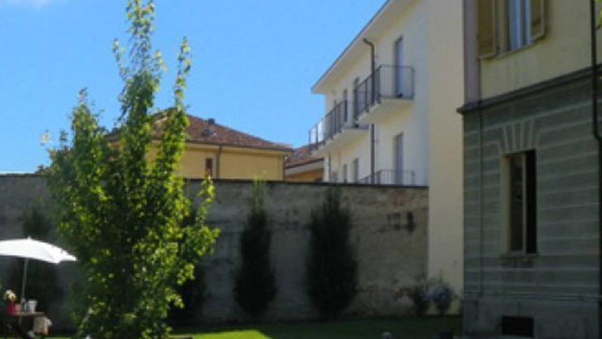Alba Bed & Breakfast | B&B L'Ortodellerose