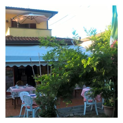 Massa Bed & Breakfast | B&b Villa C'era Una Volta