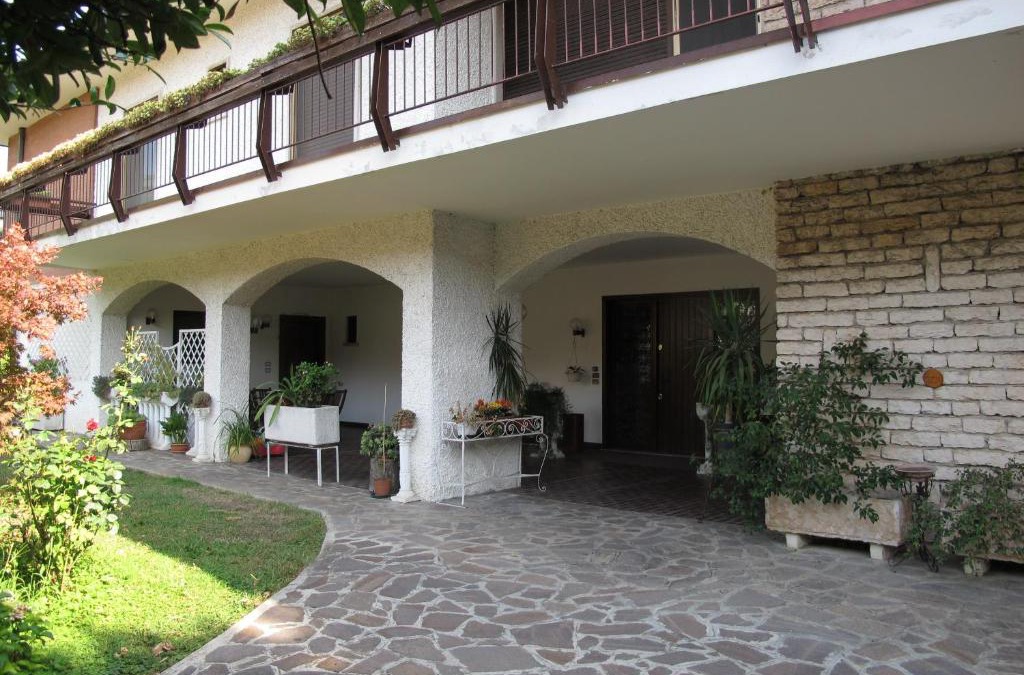 Rivoltella Bed & Breakfast | B&B Villa Filotea & Apartment