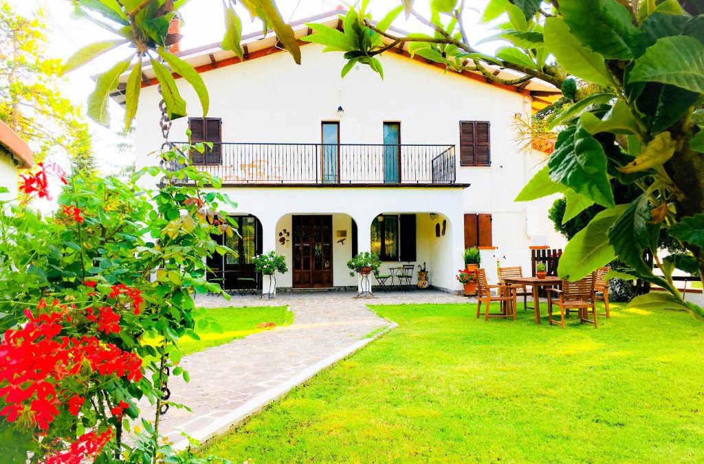 Cerreto dʼEsi Bed & Breakfast | B&B Villa Incrocca