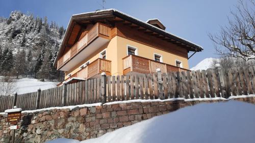 Predazzo Bed & Breakfast | B&BeautyFol Dolomites B&B adults only