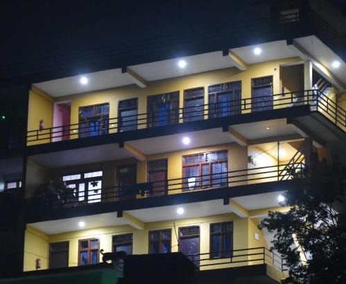 Almora House | B2 Guest House