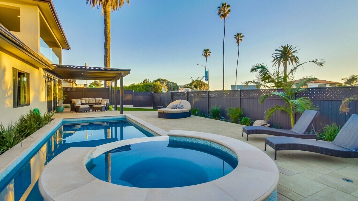 Upper Hermosa House | B5222 Endless Summer - La Jolla