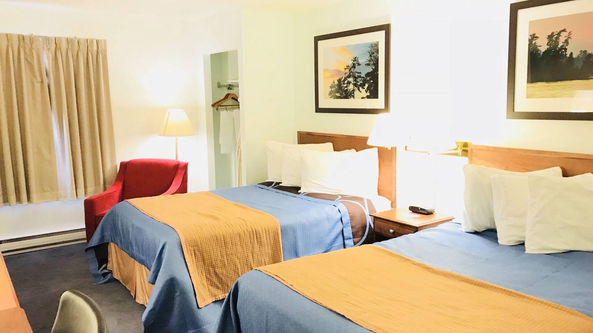 Red Deer Hotel | BA Hotel