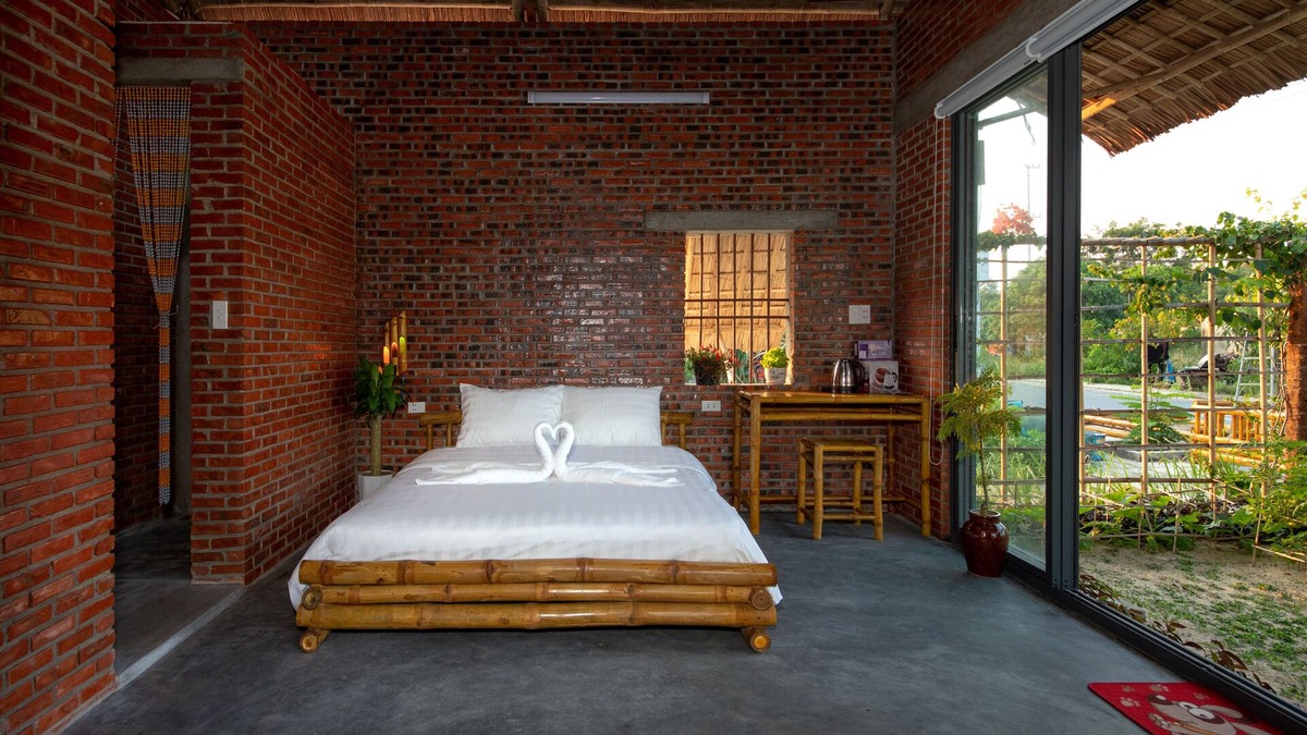 Dien Duong House | Ba's Garden Beachside Homestay