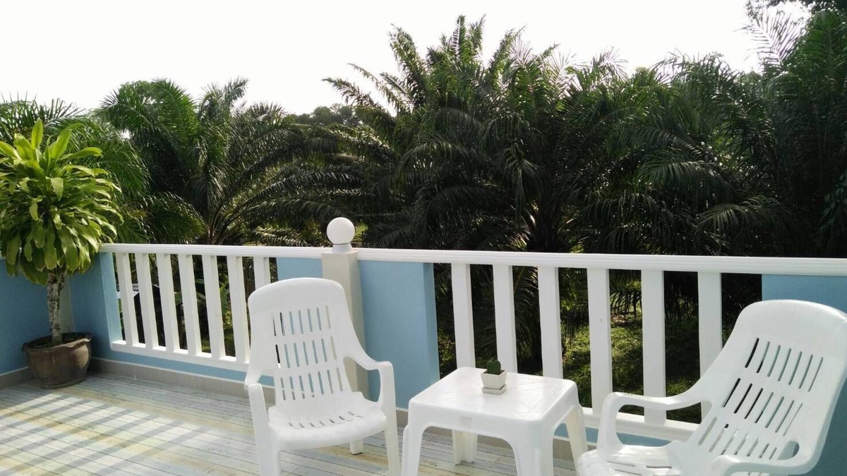 Thep Kasattri House | Baan Kalaya Garden