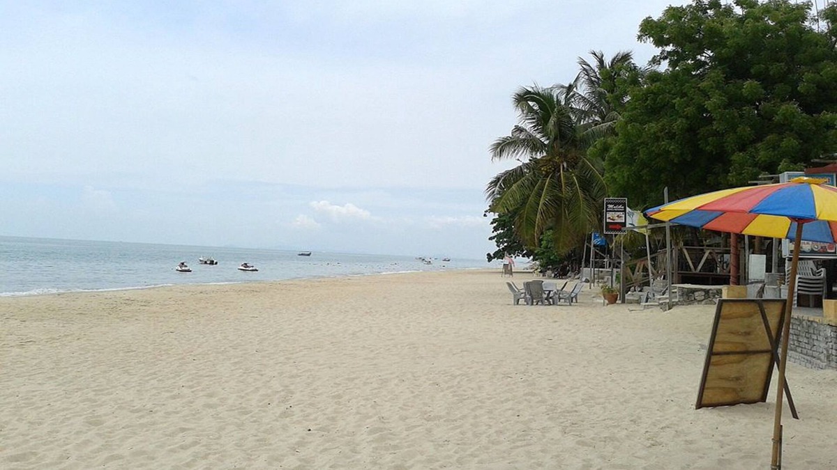 Batu Ferringhi House | Baba Guest House
