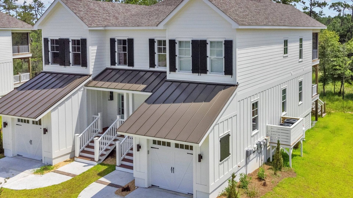 Oriental House | Backstay House in River Dunes Waterfront Community