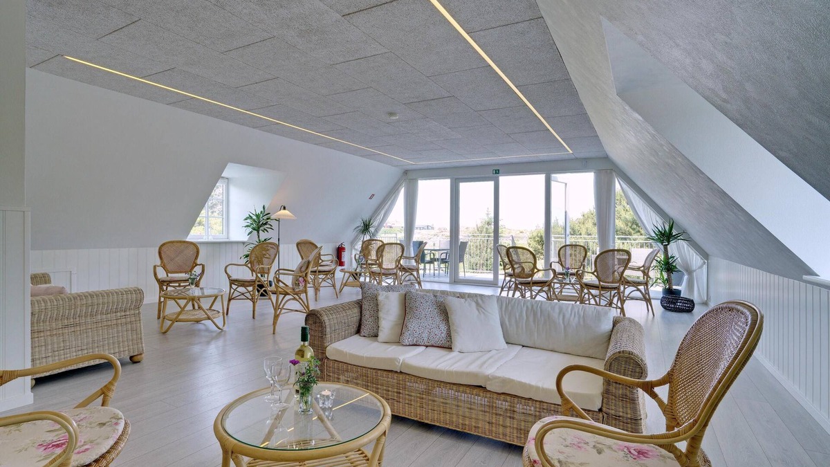 Henne Strand House | Badehotellet Klitgaarden