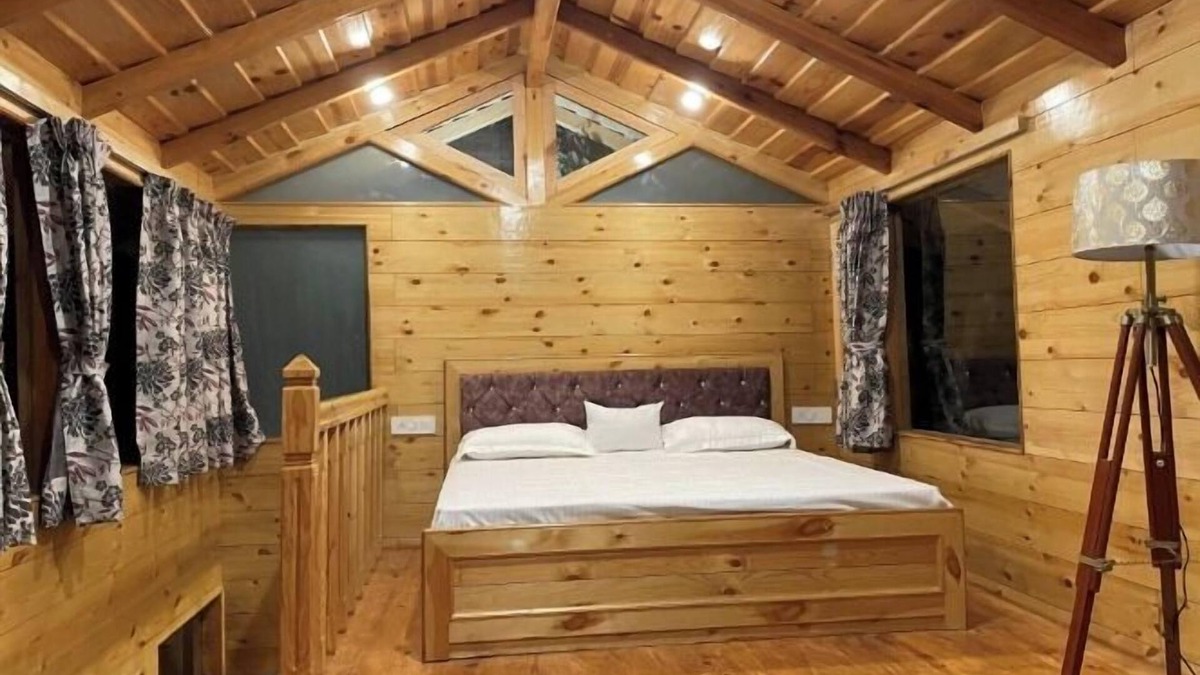 Pangot Hotel | Bagar Trails