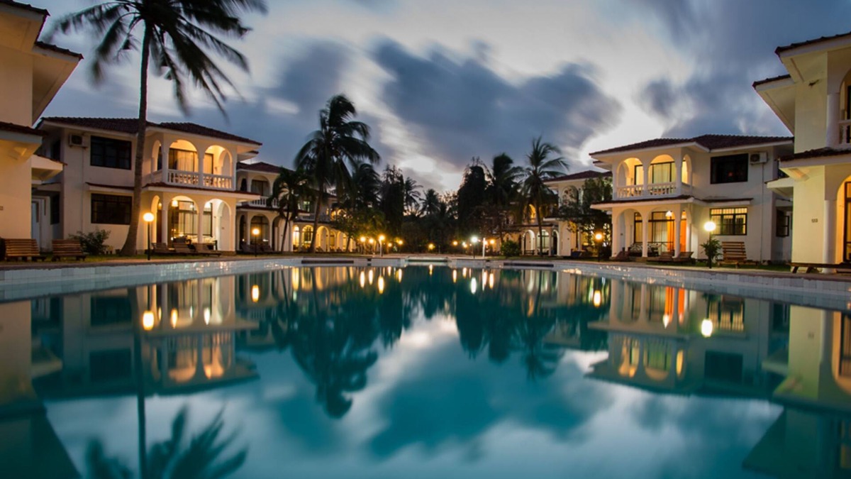 Diani Beach Hotel | Bahari Dhow Beach Villas