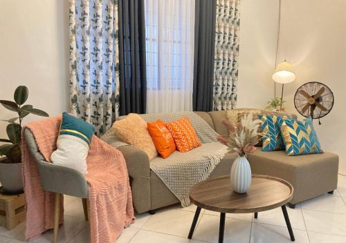 Lipa Apartment | Bahay-Kapehan sa Villa