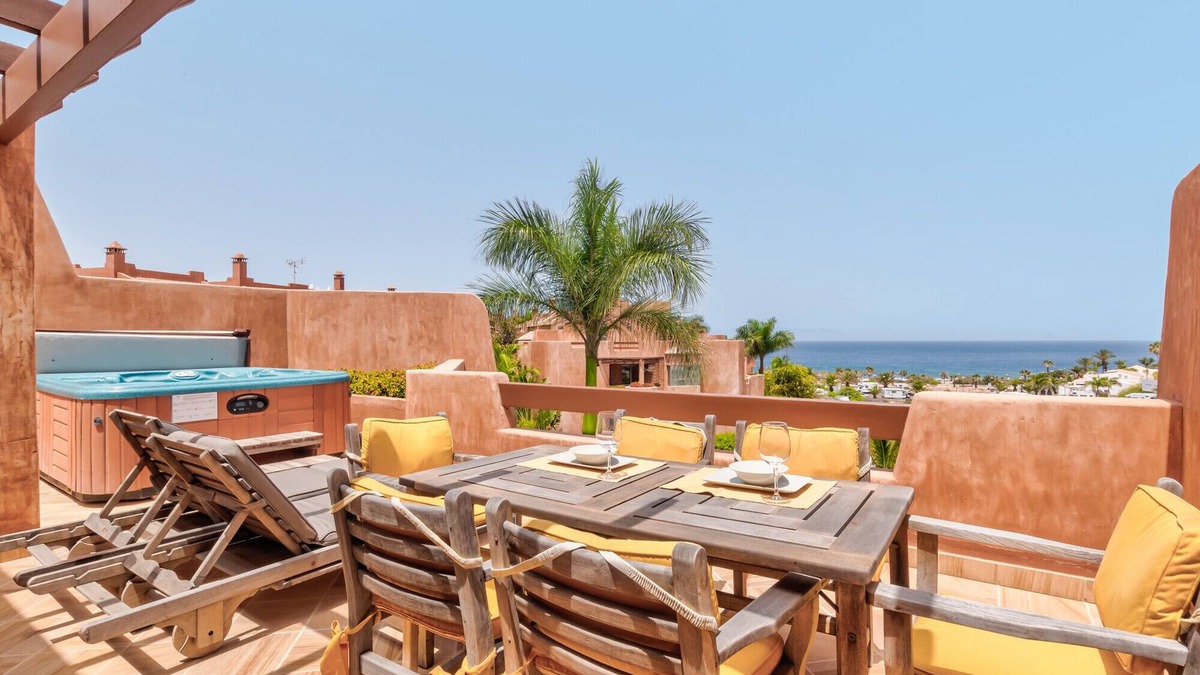 Palm-Mar Ski Chalet | Bahia - Romen 2.2 PENTHOUSE SEA VIEW & JACUZZI 2B