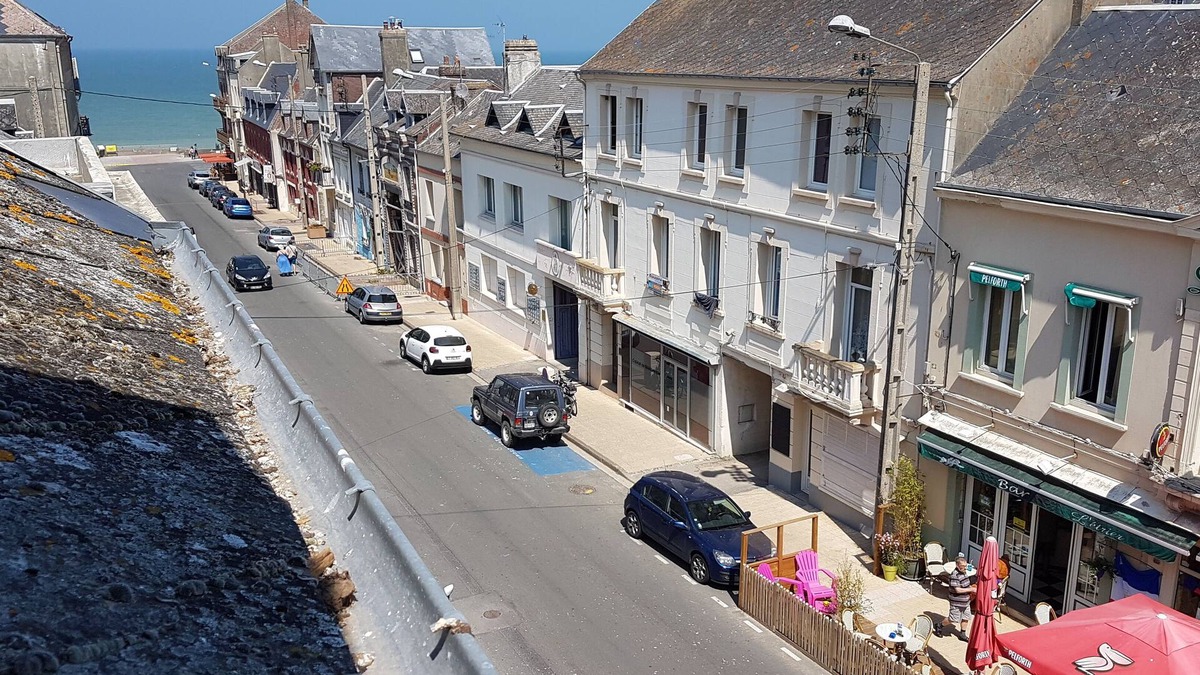 Ault Apartment | 💕 Baie de Somme Ault, comfy flat for 2 to 4, near the sea, WIFI