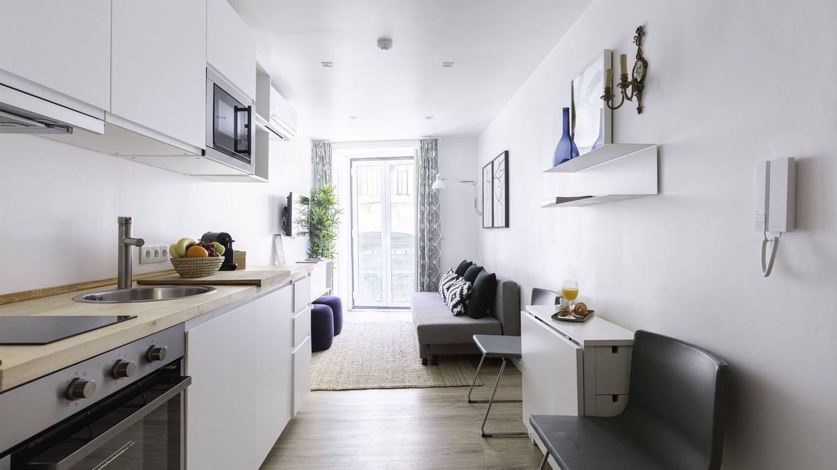 Santa Catarina Apartment | Bairro Alto Bronze of Art Apartments