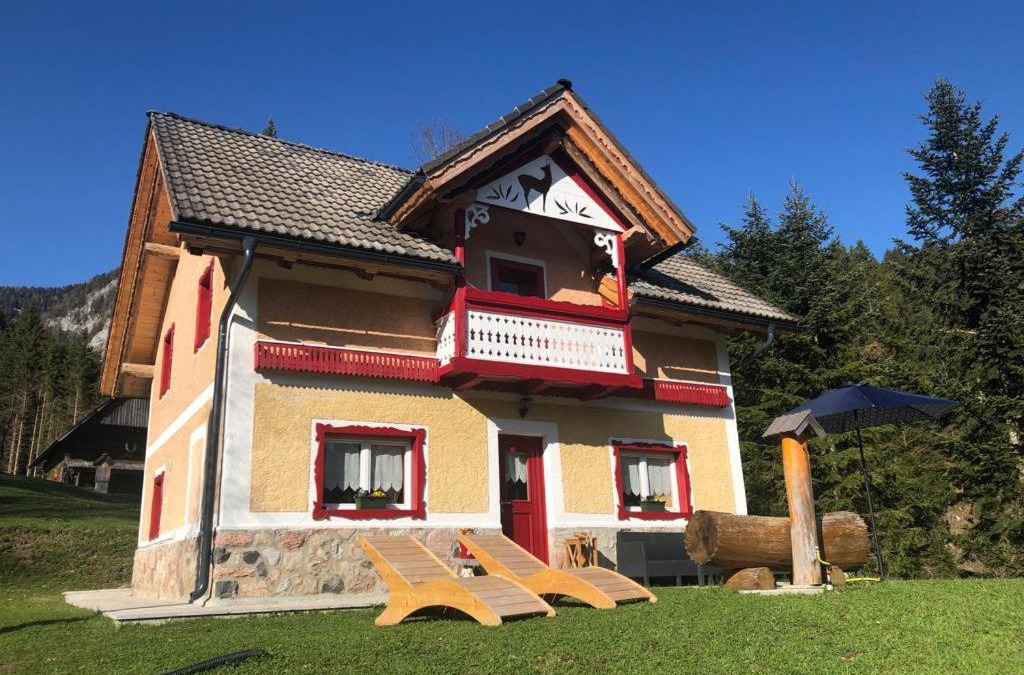 Malborghetto Valbruna Ski Chalet | Baita Alpenrose