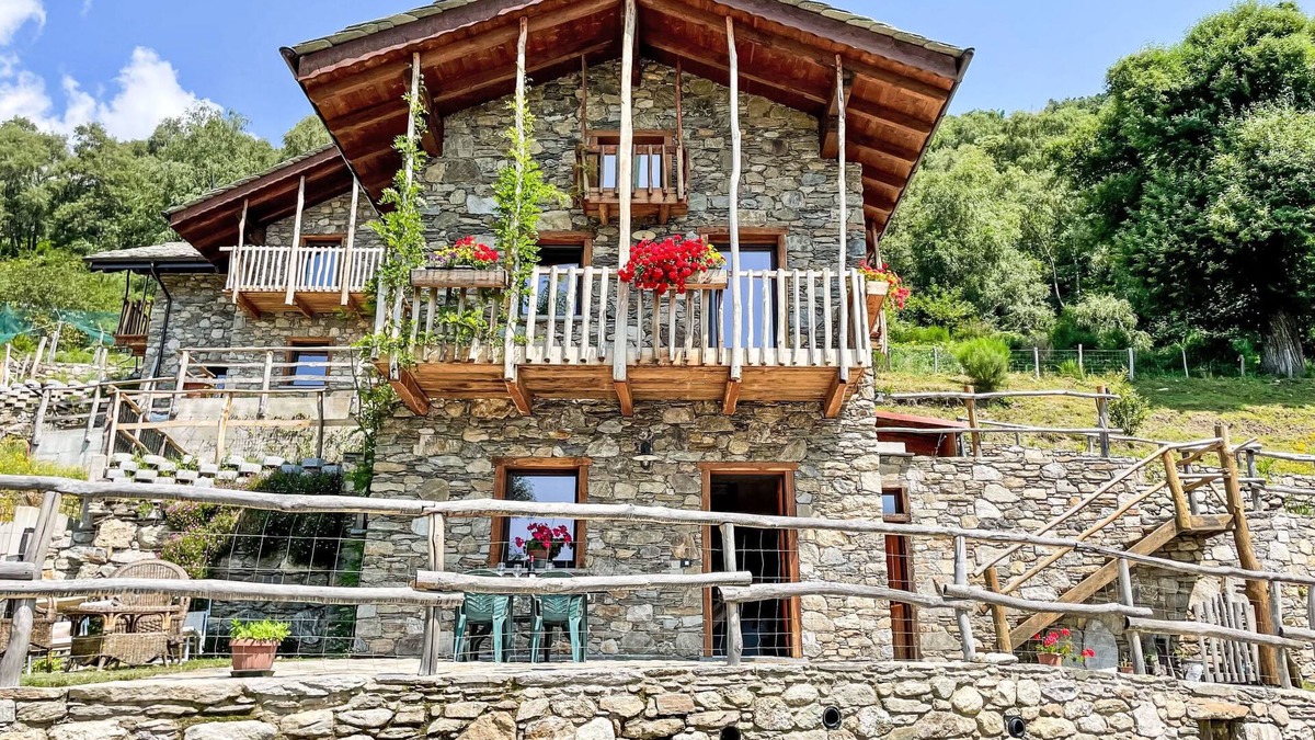 Sorico House | Baita Mirtillo by Interhome
