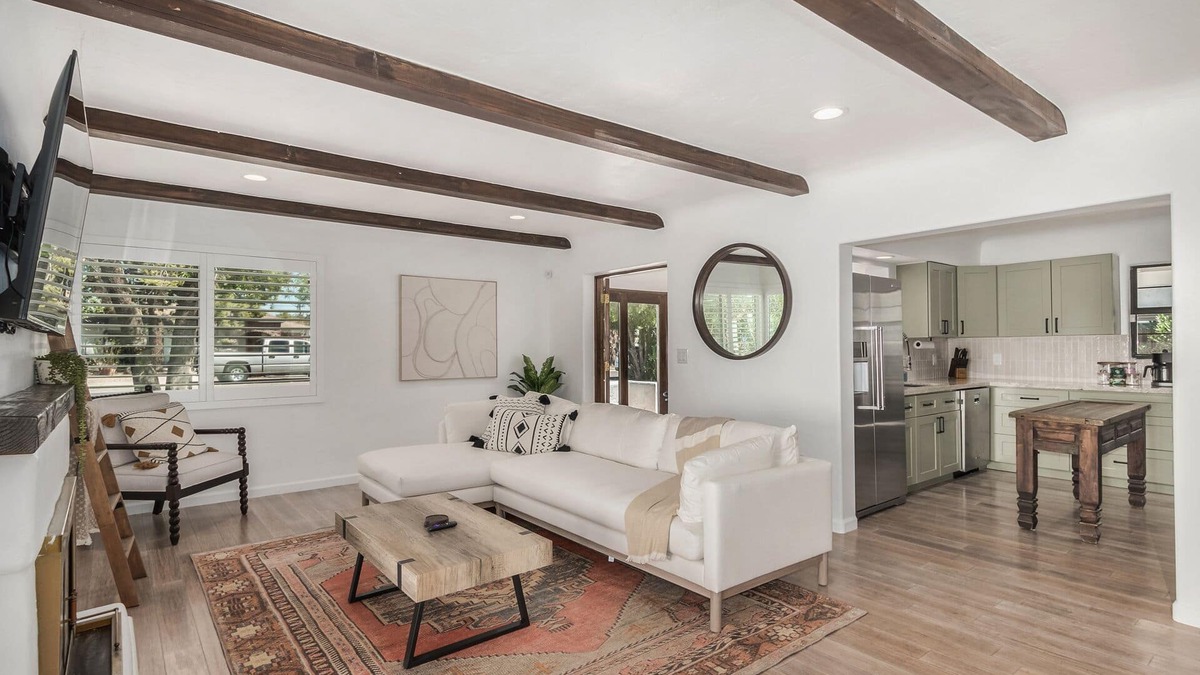 Peters View House | Baja Rosa- Stylish Biltmore Area Private Home with Included Casita/Heated Pool