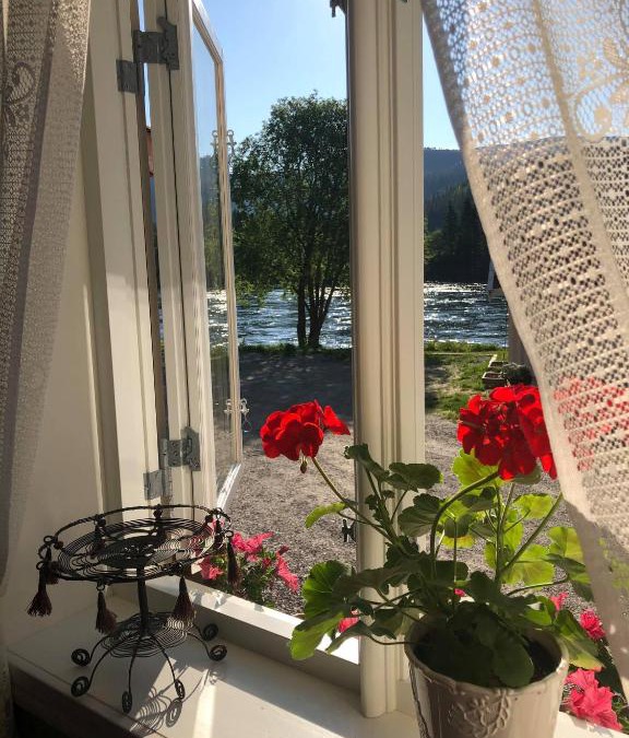 Grane House | Bakarstuo, Utpå Neset