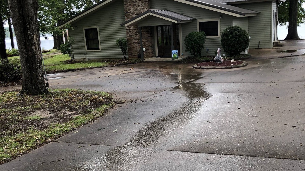 Farmerville House | Baker's Bayou "Just listed, Newly renovated Vacation Lake House"