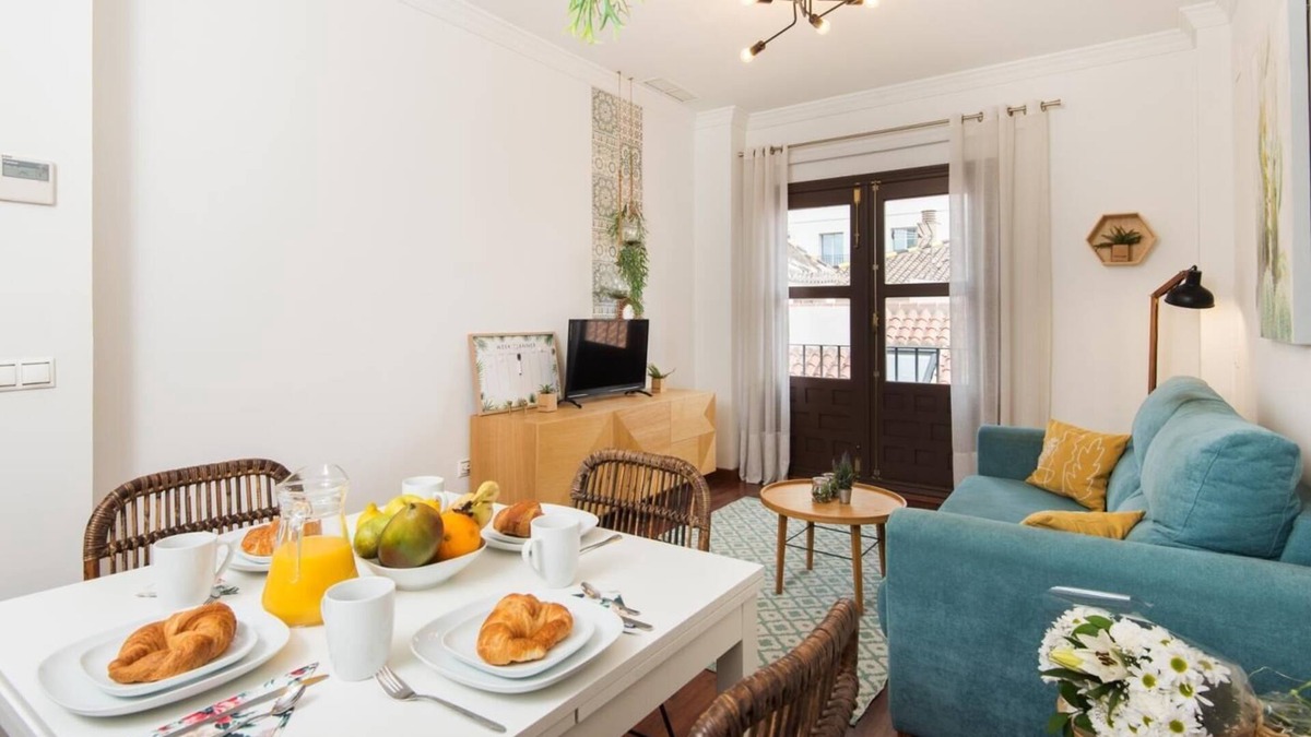 Ensanche Centro Apartment | Balcón de Larios: Soho Beach