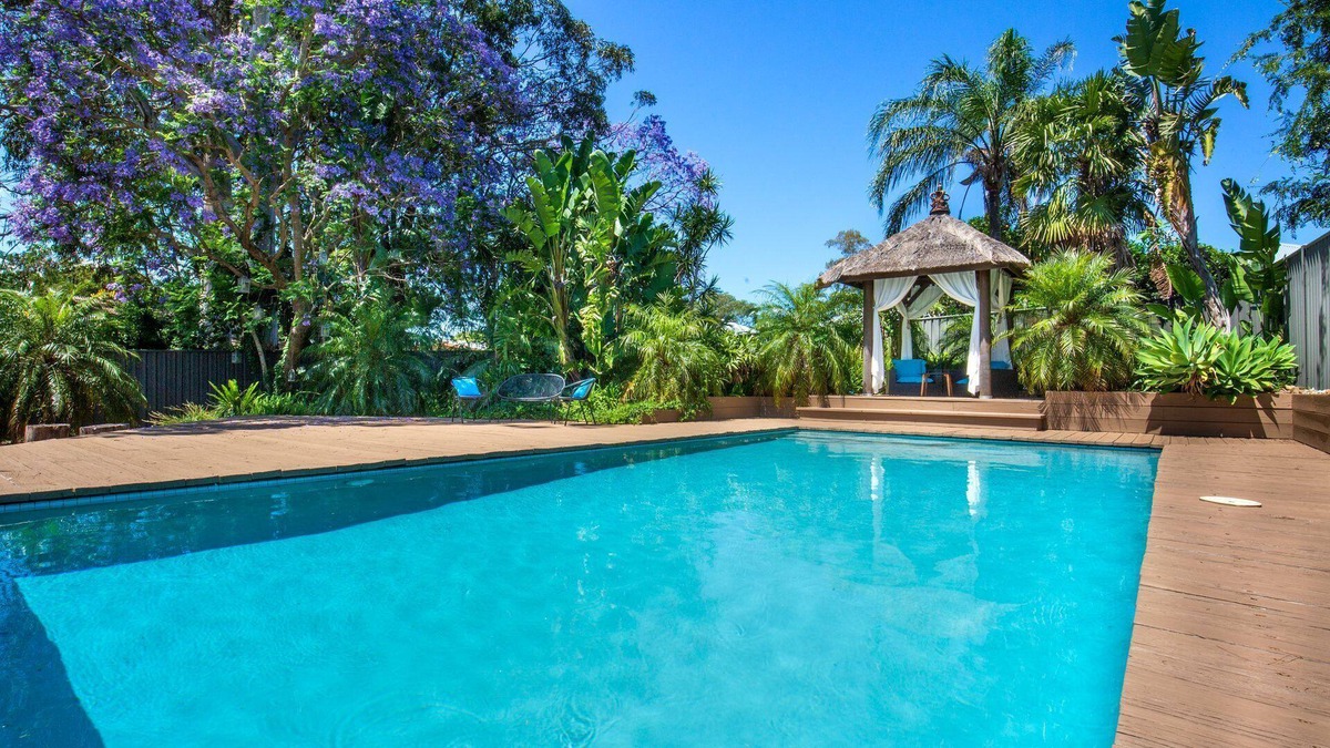 Nowra House | Bali Huts at Nowra - Private Resort Style Pool