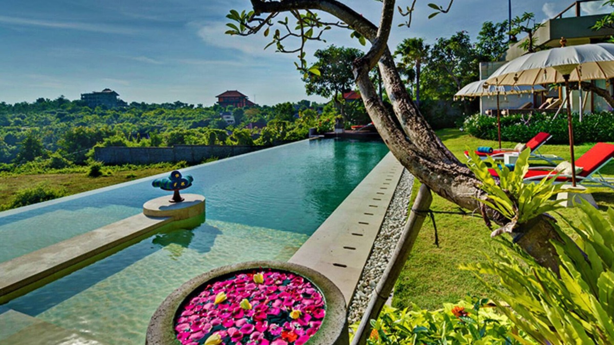 Bukit Villa | Bali Villa 1029: Where Luxury Meets the Sky