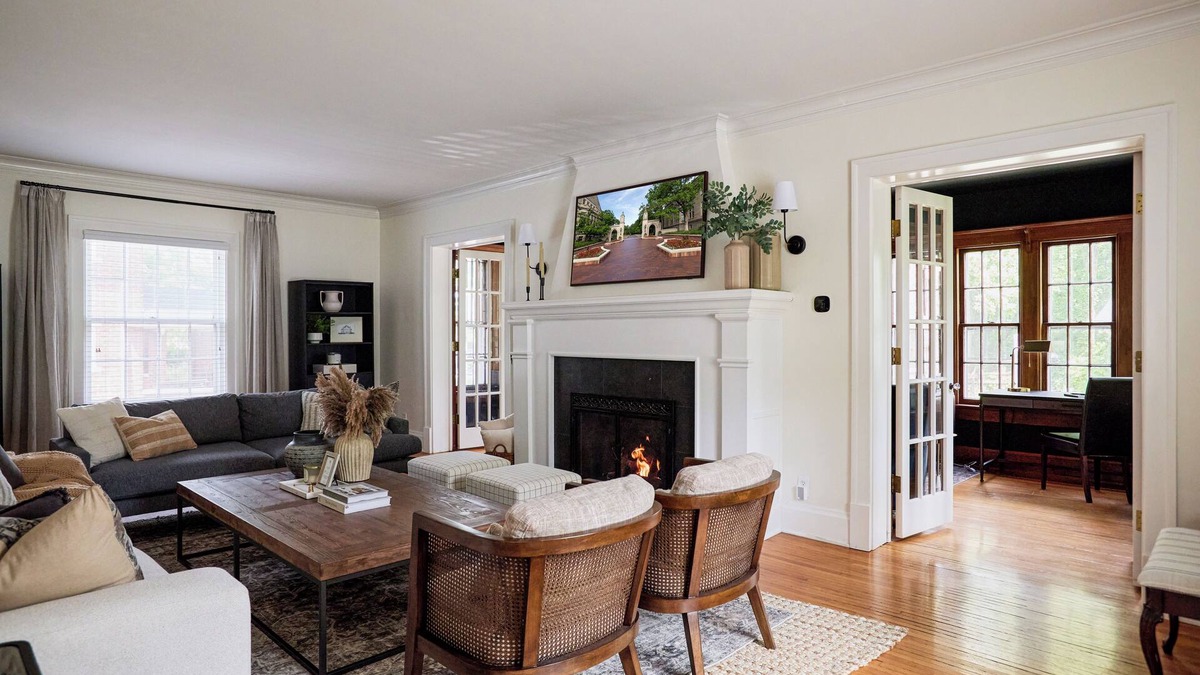 Bloomington House | ✨Ballantine Beauty✨1 Block to IU Campus - Perfect for IU Families & Alumni
