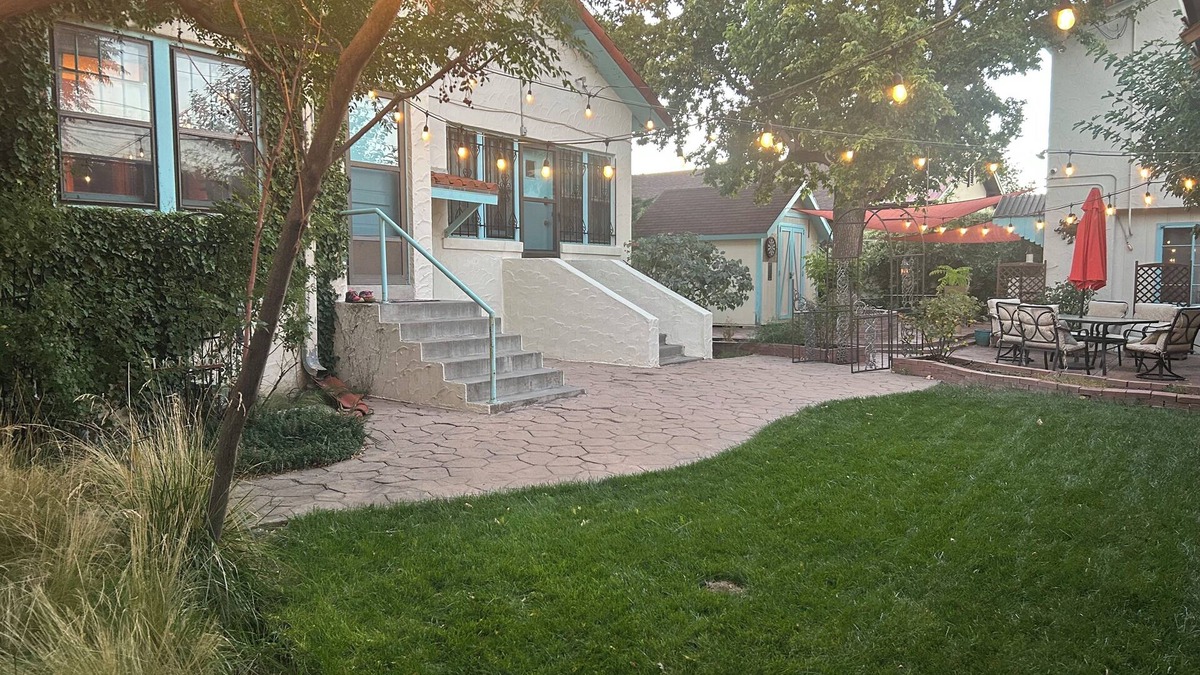 Silver Hill Apartment | Balloon Fiesta Ready! Private, Quiet Garden Suite - 8 miles to the park!