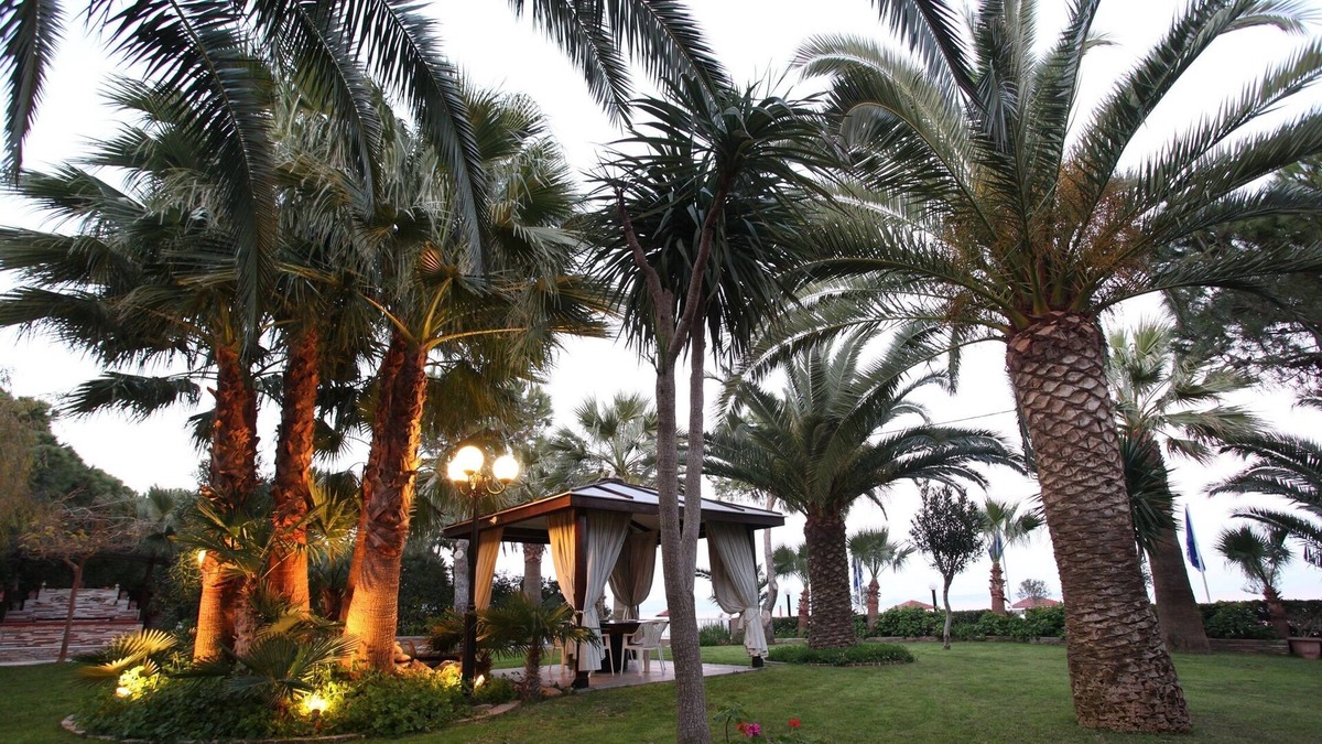 Nea Makri Apartment | Ballos Apartments