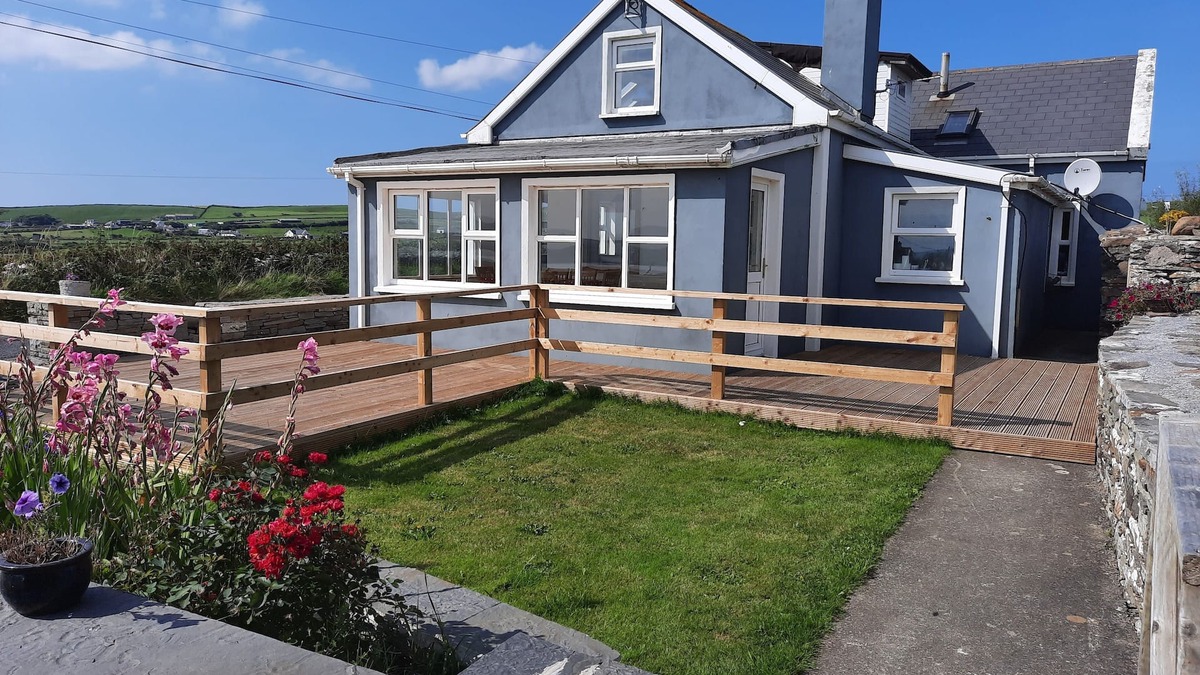 Liscannor House | BallyV House - Cliffs of Moher